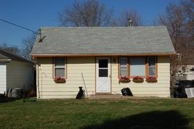 2410 Williams St, Des Moines, IA 50317 photo 1