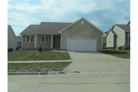 1507 Cedar Dr, Adel, IA 50003 photo 1