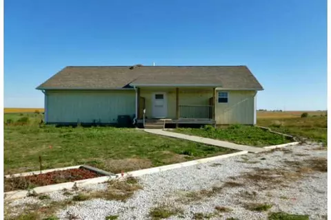 3278 110th St, Stuart, IA 50250 photo 1