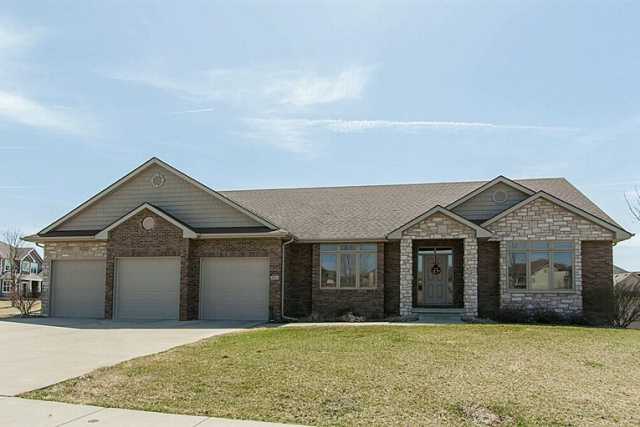 16002 Aurora Ave, Urbandale, IA 50323 photo 1