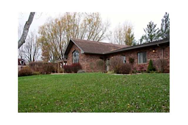 2497 S 44th Ave E, Newton, IA 50208 photo 1