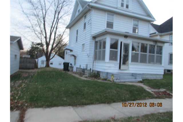 1324 Grant Ave, Waterloo, IA 50702 photo 1