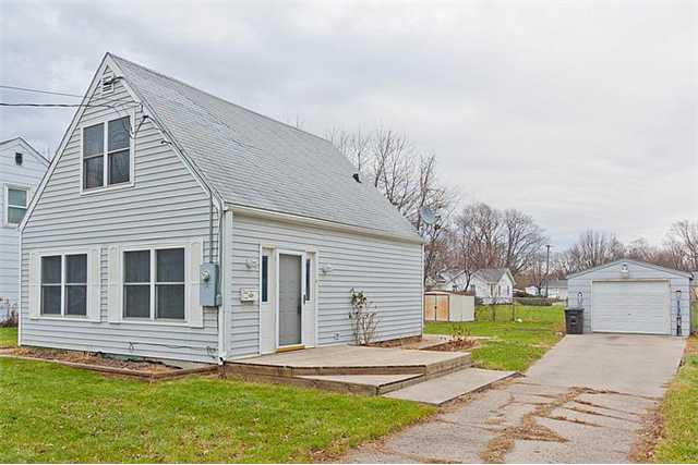 1241 E 25th St, Des Moines, IA 50317 photo 1
