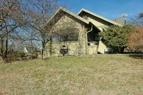 102 E Broadway St, Colfax, IA 50054 photo 1