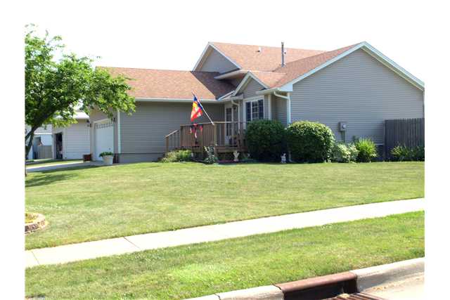 6700 SE 3rd St, Des Moines, IA 50315 photo 1