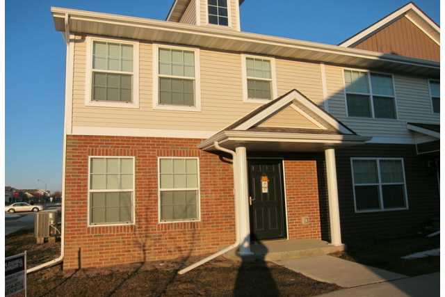 9145 Greenspire Dr #101, West Des Moines, IA 50266 photo 1