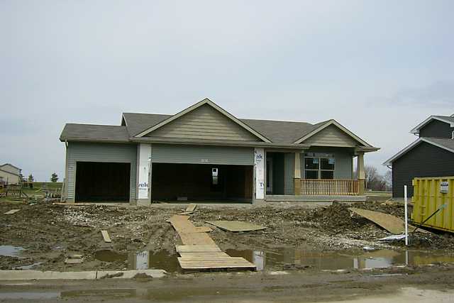 201 NW 24th Ln, Grimes, IA 50111 photo 1
