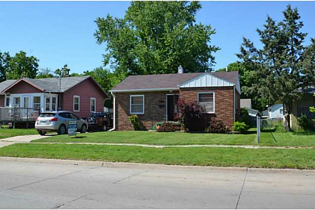 2830 E Grand Ave, Des Moines, IA 50317 photo 1