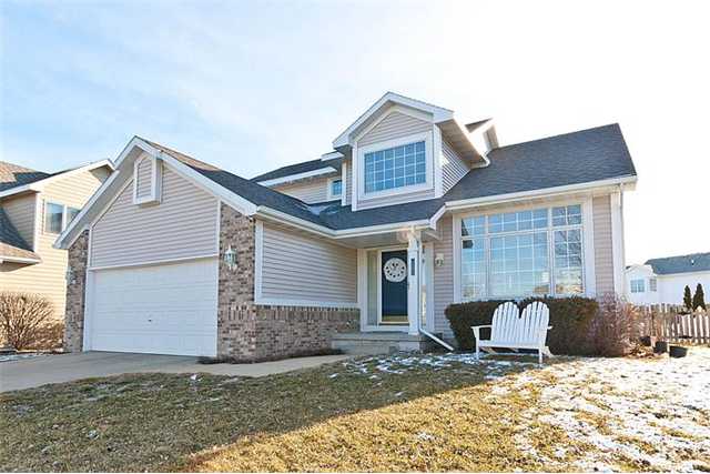 1665 NW 123rd St, Clive, IA 50325 photo 1