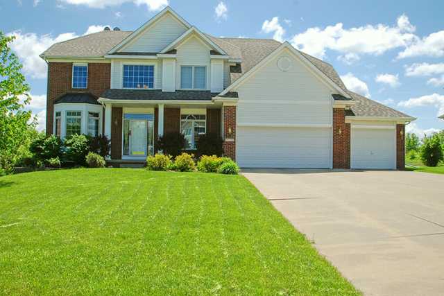 2010 SE Olson Dr, Waukee, IA 50263 photo 1