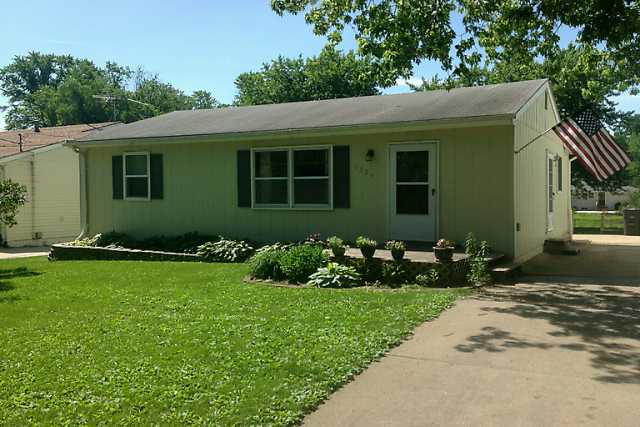 1224 Wade St, Des Moines, IA 50315 photo 1