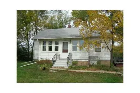 2050 E Army Post Rd, Des Moines, IA 50320 photo 1