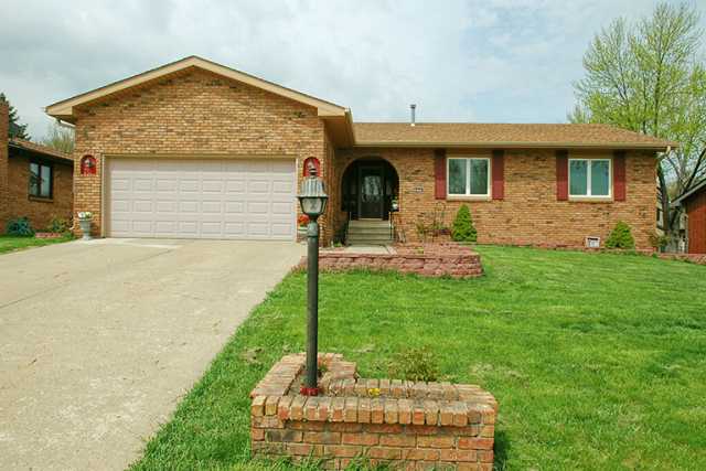 414 NW Sturbridge St, Ankeny, IA 50023 photo 1