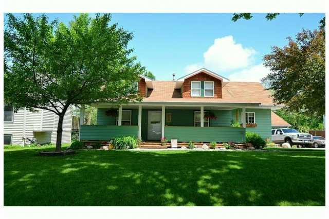 238 E Kenyon Ave, Des Moines, IA 50315 photo 1