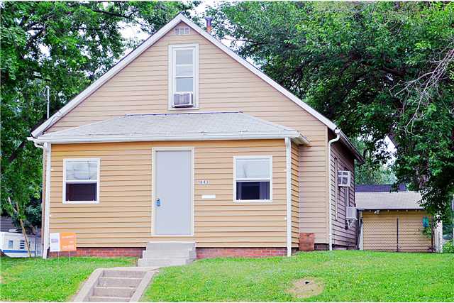 1843 Walker St, Des Moines, IA 50316 photo 1