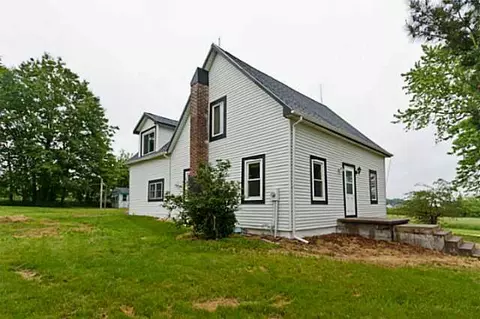 2941 Jersey St, Prole, IA 50229 photo 1
