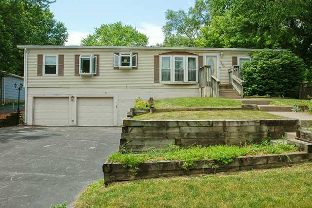 2420 SE 17th St, Des Moines, IA 50320 photo 1