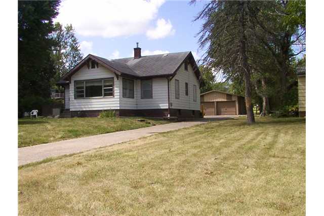 4110 E 28th St, Des Moines, IA 50317 photo 1