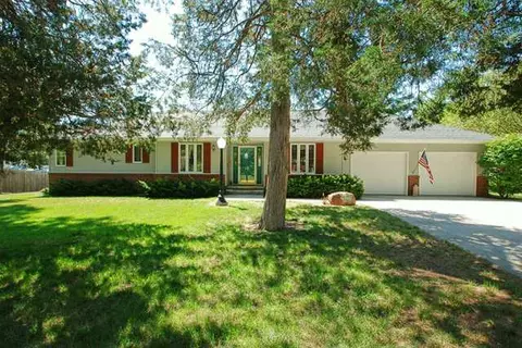 1211 Main St, Adel, IA 50003 photo 1