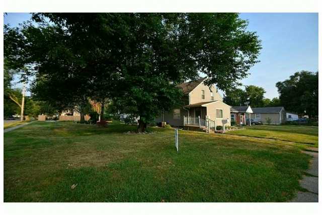 802 E 23rd St, Des Moines, IA 50317 photo 1