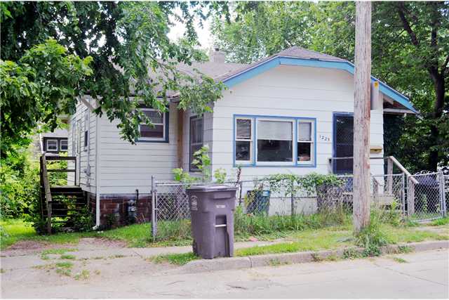 1225 16th St, Des Moines, IA 50314 photo 1