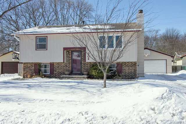 204 11th Ave SW, Altoona, IA 50009 photo 1
