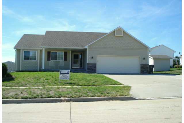 2808 SW Sunnybrooke Dr, Ankeny, IA 50023 photo 1