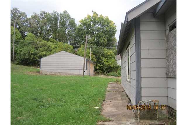 3111 6th Ave, Des Moines, IA 50313 photo 1