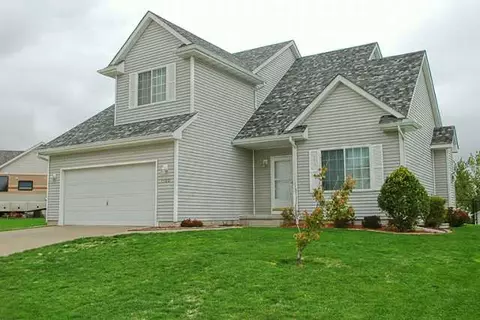 1520 Maple Dr, Adel, IA 50003 photo 1