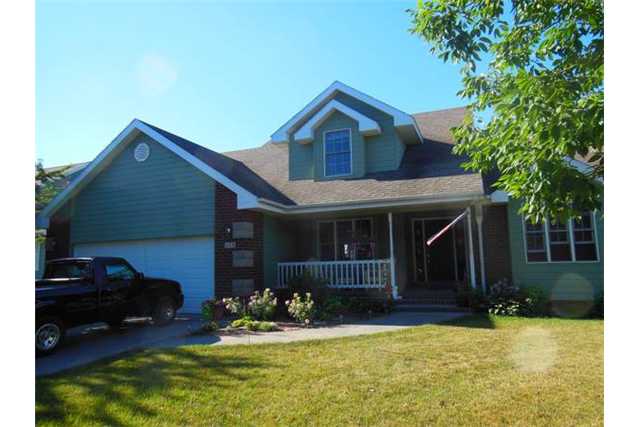 506 W Meadow Dr, Prairie City, IA 50228 photo 1