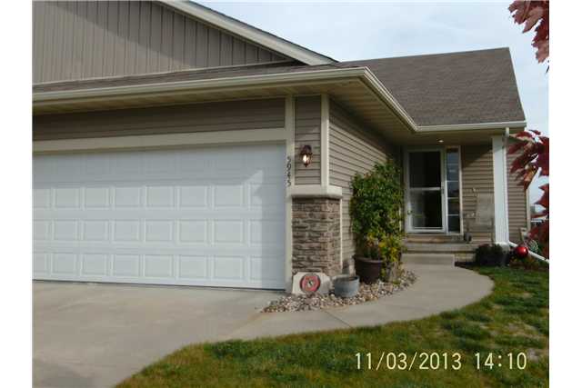 5945 NW 50th St, Johnston, IA 50131 photo 1