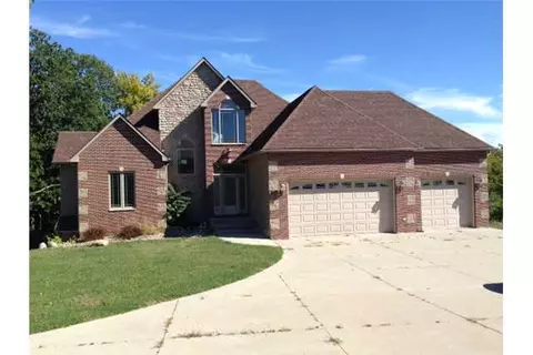 744 E State St, Colfax, IA 50054 photo 1