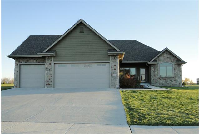 1210 Sand Cherry Ln, Huxley, IA 50124 photo 1