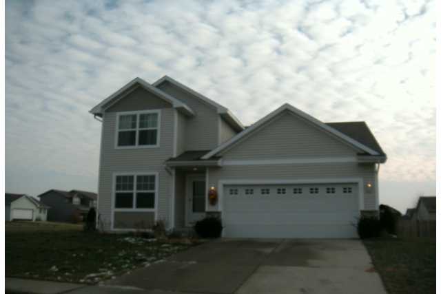 301 Mulberry Dr NW, Bondurant, IA 50035 photo 1