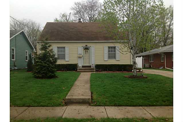 3716 Wright St, Des Moines, IA 50316 photo 1