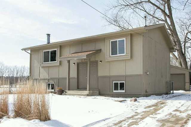 600 Winegardner Rd, Des Moines, IA 50317 photo 1