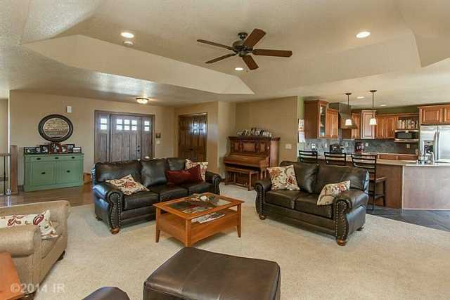 3348 Sundance Ct, Cumming, IA 50061 photo 1