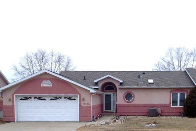 1723 W 18th St #a, Cedar Falls, IA 50613 photo 1
