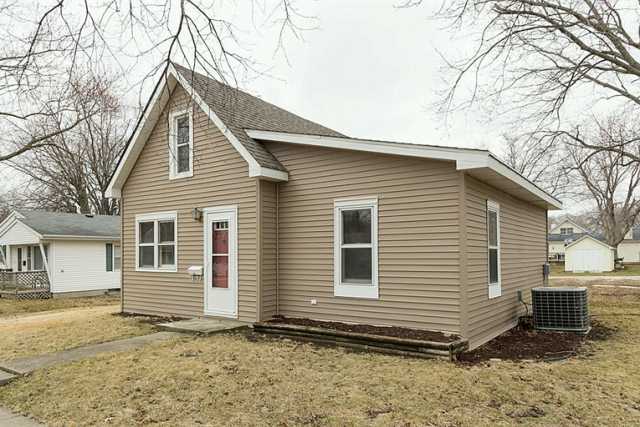 505 E Green St, Winterset, IA 50273 photo 1