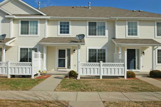 592 SE Williams Ct, Waukee, IA 50263 photo 1