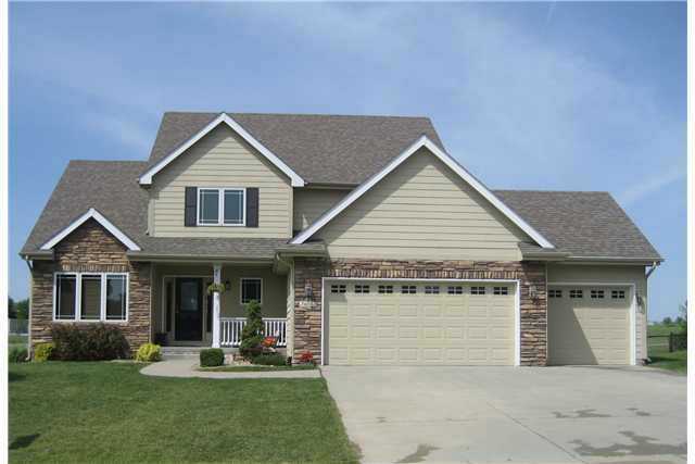 2602 NW 152nd St, Clive, IA 50325 photo 1