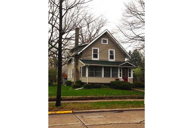 413 Lynn Ave, Ames, IA 50014 photo 1