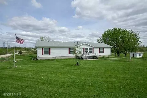 2204 Rustic Ave, Winterset, IA 50273 photo 1