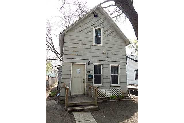 2325 Logan Ave, Des Moines, IA 50317 photo 1