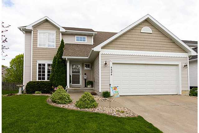 3305 Brook Ridge Ct, Des Moines, IA 50317 photo 1