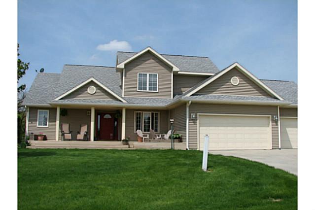 4683 Legion St, Newton, IA 50208 photo 1