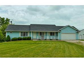 211 40th Ave, Runnells, IA 50237 photo 1