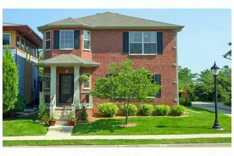 8419 Long Meadow Ln, Johnston, IA 50131 photo 1