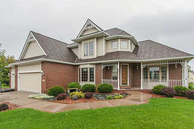 1006 NE Fountain View Dr, Ankeny, IA 50021 photo 1