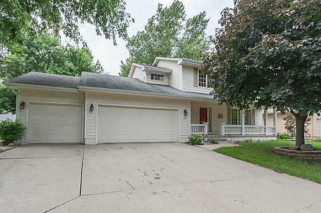 910 SE Laurie Ln, Ankeny, IA 50021 photo 1
